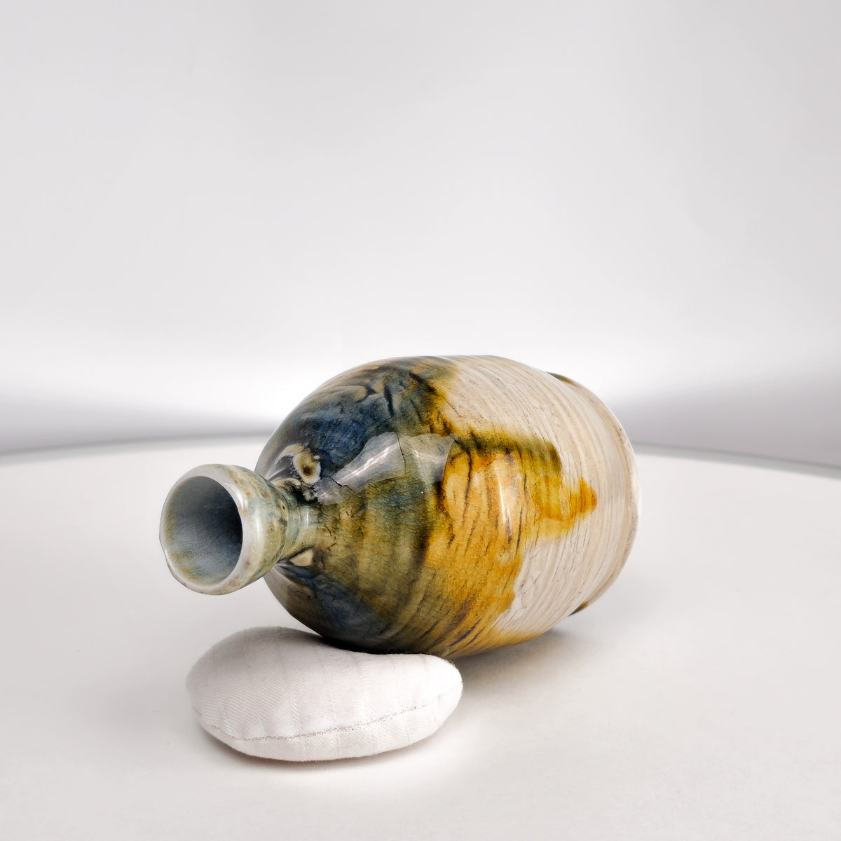 Bottle Vase 01