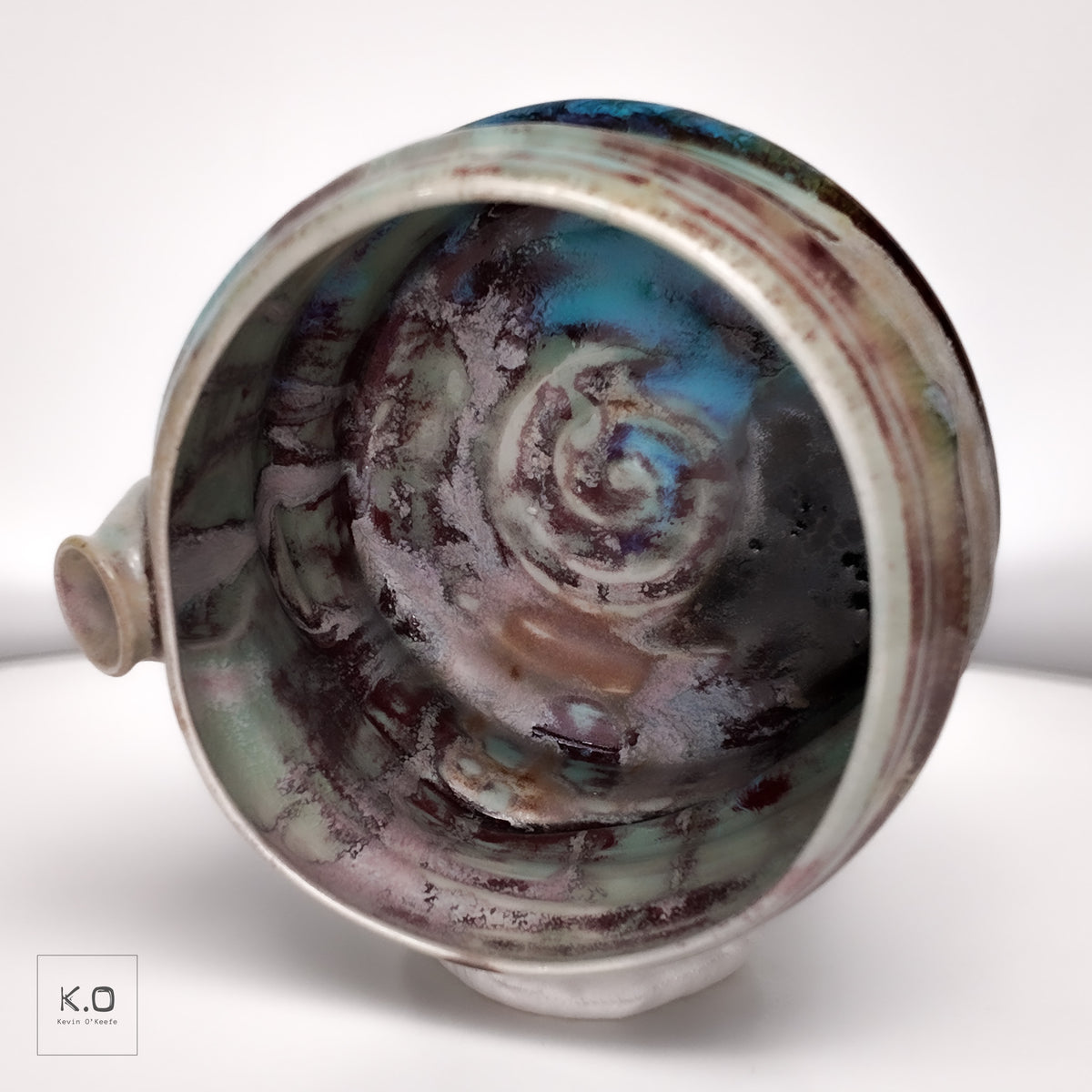 Pouring Bowl 21