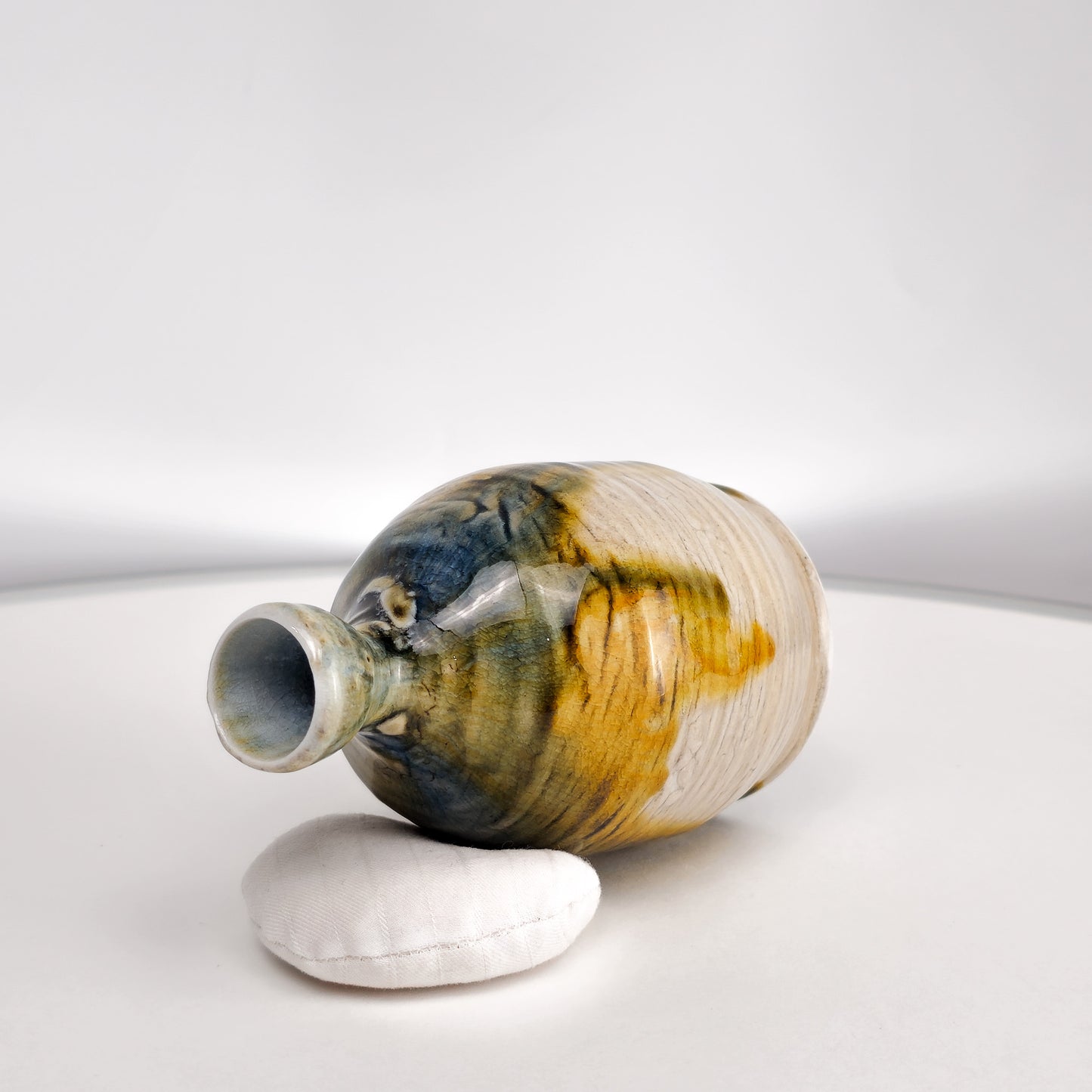 Bottle Vase 01