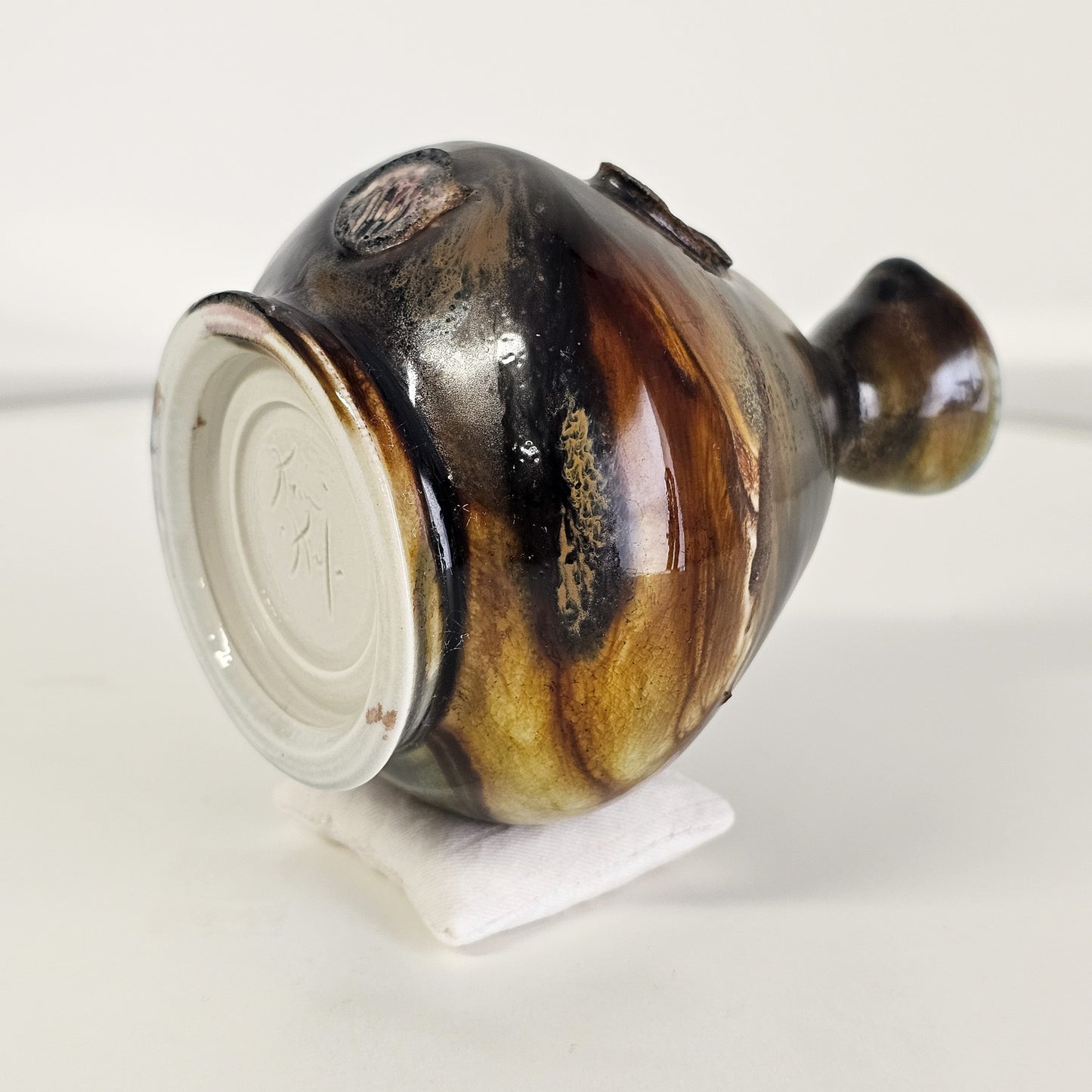 Bottle Vase 05