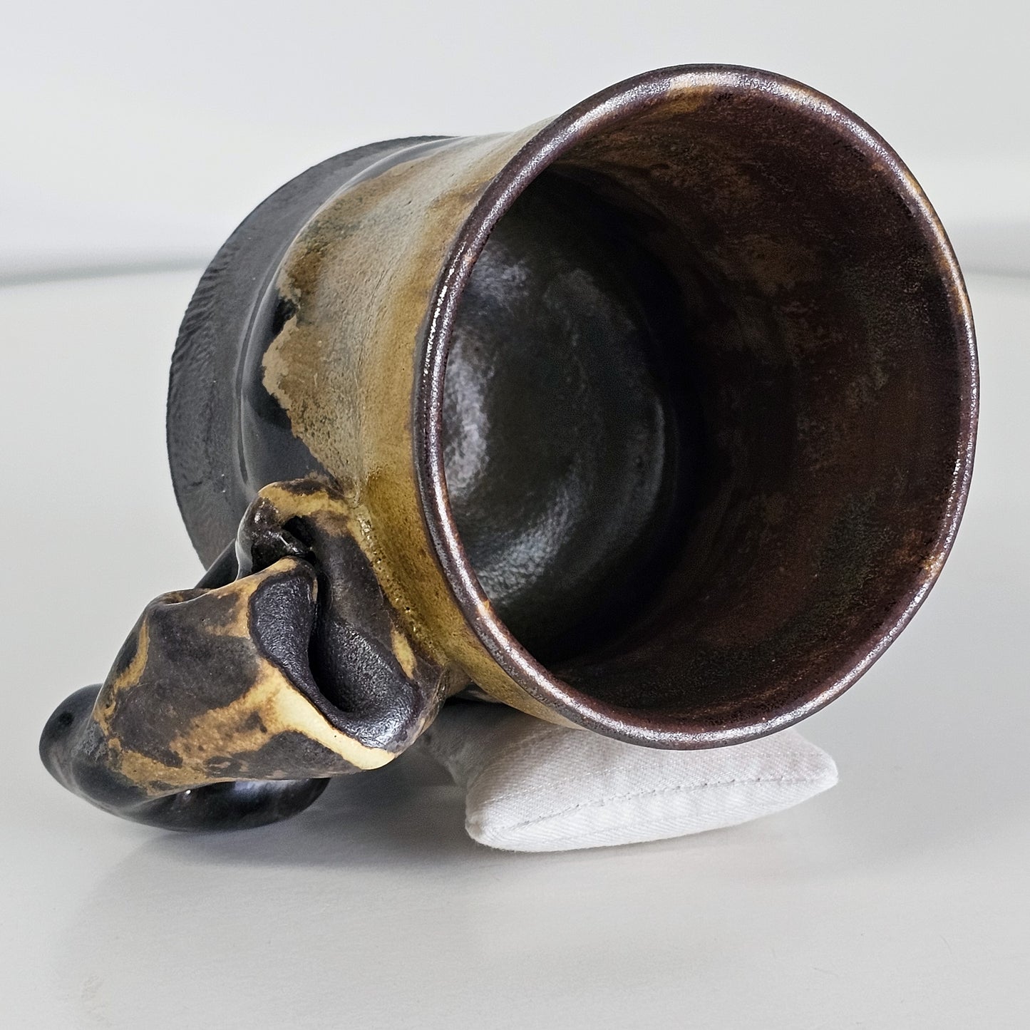 81 | Handled Cups | 12 oz