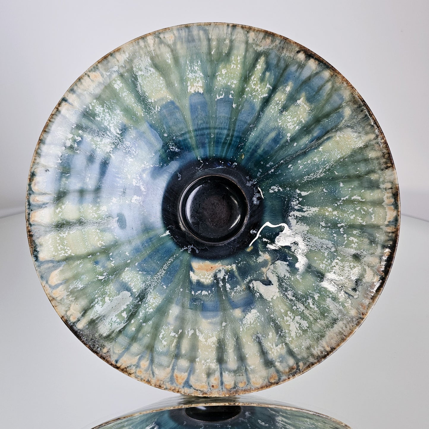 Iris Flower Bowl 04