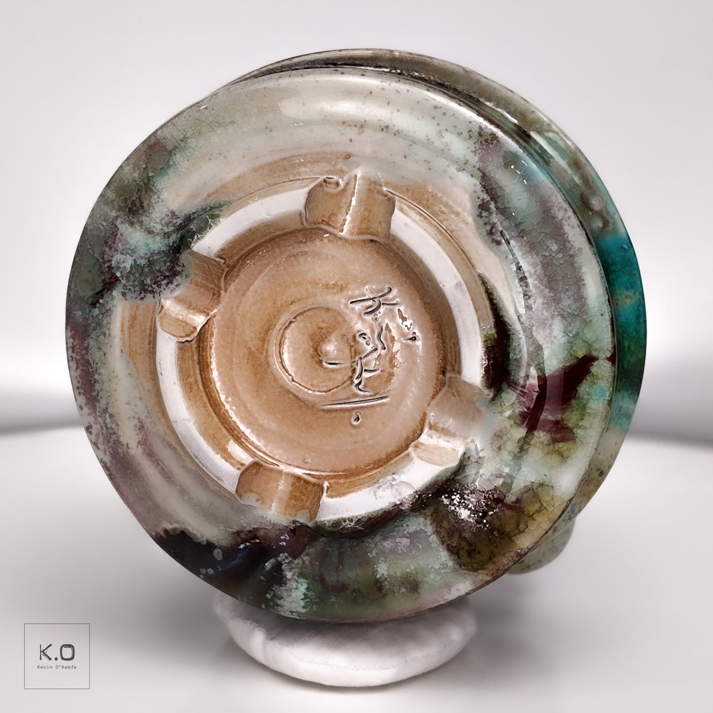 Pouring Bowl 21
