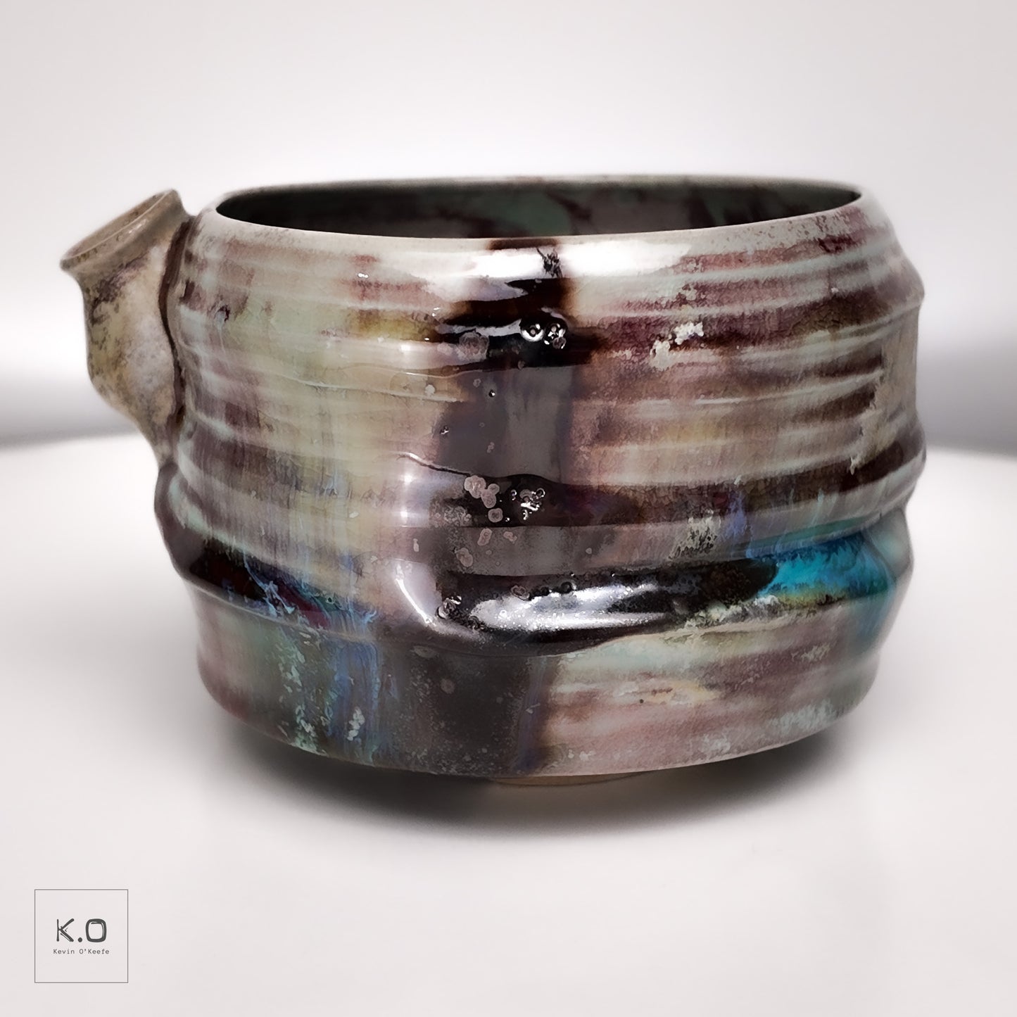 Pouring Bowl 21