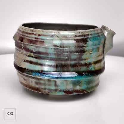 Pouring Bowl 21